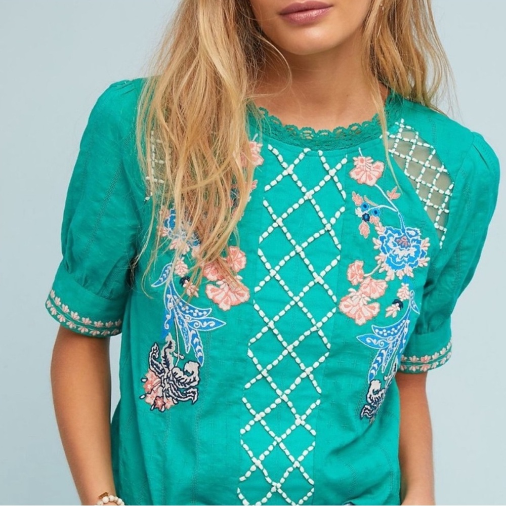 Anthropologie Beautiful Green Embroidered 100% cotton Perennial Top 0